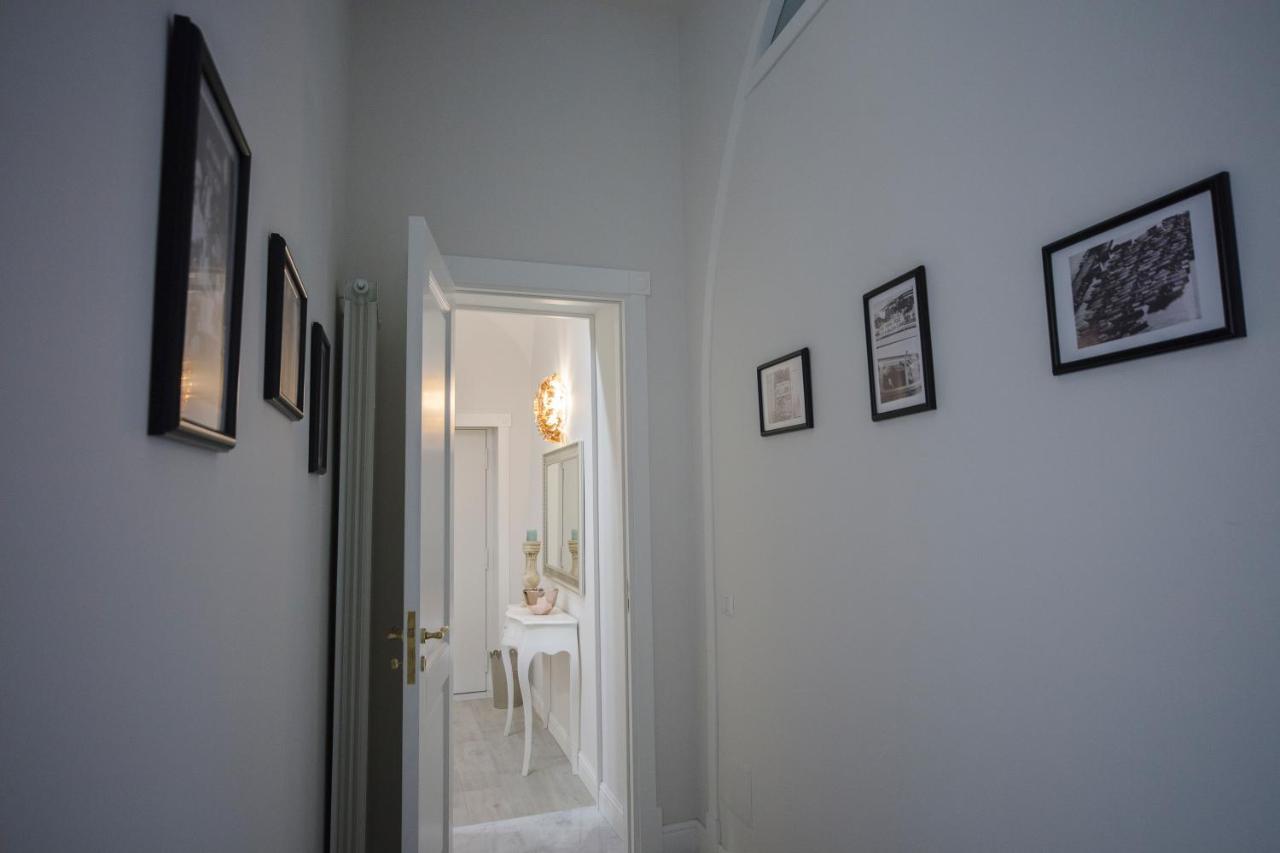 Prisca B&B เนเปิลส์ ภายนอก รูปภาพ